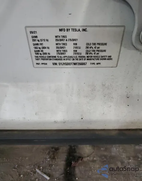 2021 Tesla Model Y z USA, uszkodzony, nr VIN 5YJYGDEF7MF266867